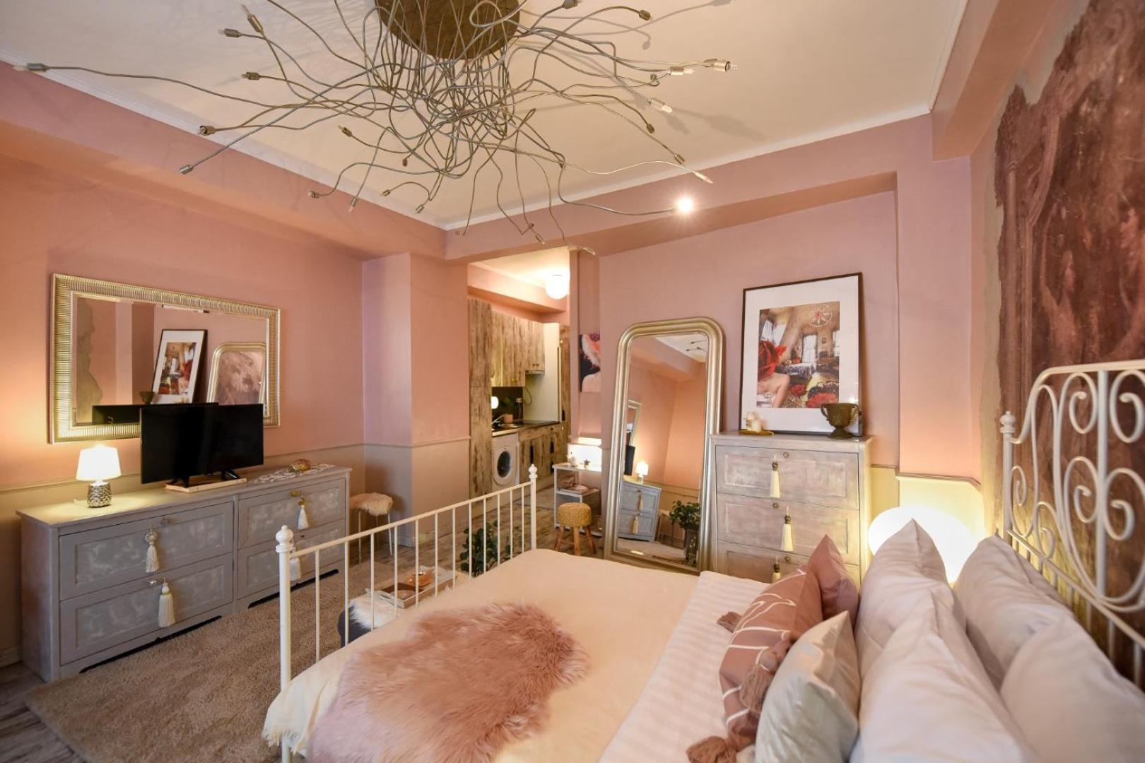 Magic Studio - A Central Fairytale Experience Bucharest Exterior photo