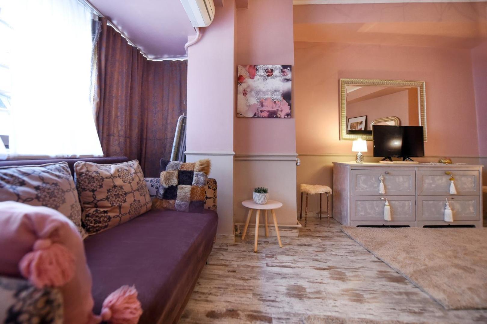 Magic Studio - A Central Fairytale Experience Bucharest Exterior photo